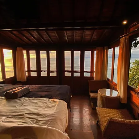 The Hidden Escapes- Unique Tiny Home On Bingin Beach With Breathtaking Ocean & Sunset Views